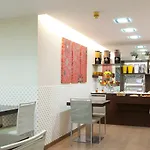 Medicis Hotel