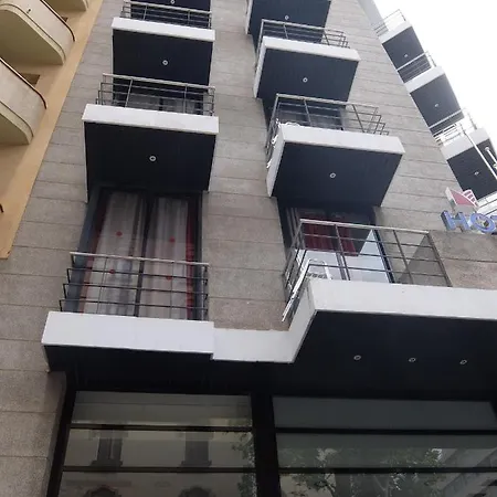 Otel Medicis 2*