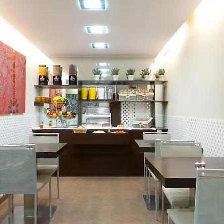 Otel Medicis