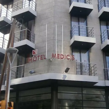 Medicis ברצלונה