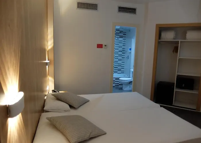 Medicis Hotel