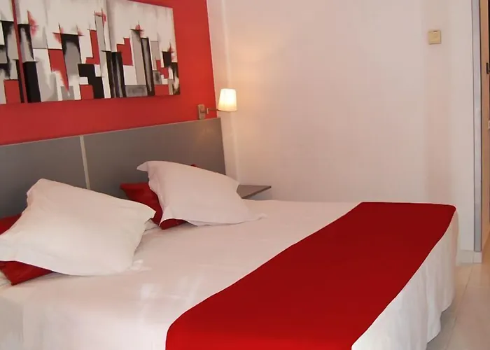 Hotel Medicis 2*
